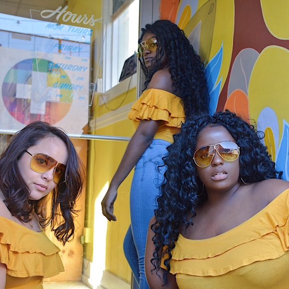 Off Shoulder Ruffle Overlay Bodysuit - Picture 6 of 8